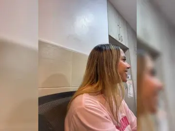 Bongacams Free Porn Cam of MeganRosse1