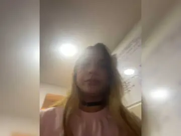 Bongacams Sex Cam of MeganRosse1