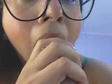 Bongacams Free Porn Cam of MaiaaR