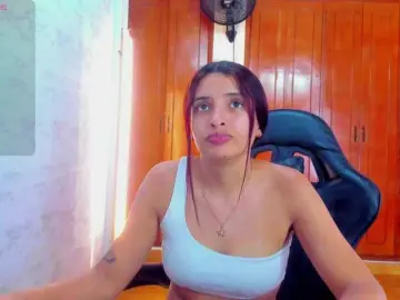 Bongacams Watch Live Sex Cams of LucySkinny