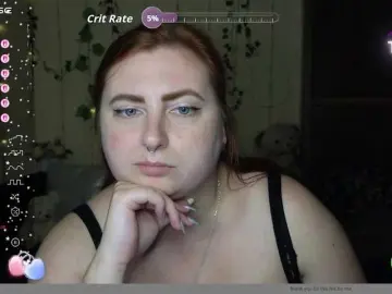 Bongacams Live Sex Cam of Aliciaredluv