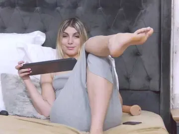 Bongacams Free Live Porn of SweetAnisia