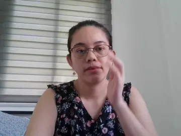 Bongacams Watch Live Sex Cams of simplesindyxx