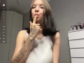 Bongacams Adult Webcam of CaronCorti