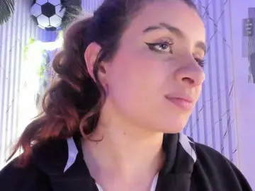 Bongacams Sex Chat of Naomy-tay1