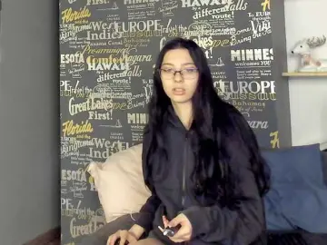 Bongacams Private Sex Chat of RavenBliss