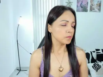 Bongacams Nude Webcam of Carlin1511