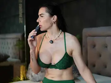 Bongacams Live Porn of CelineHeaven