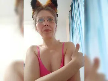 Bongacams Adult Video Chat of -queen-margo-