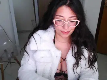 Bongacams Free Porn Cam of Angel-ink-333