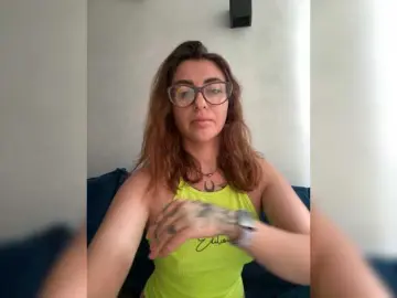 Bongacams Free Porn Cam of WILDGIRL