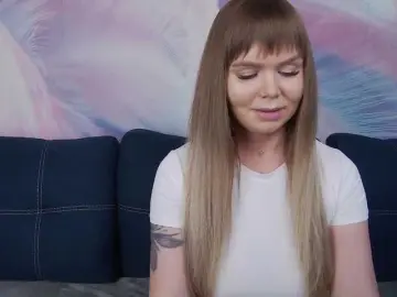 Bongacams Free Live Porn of TouchMeNow