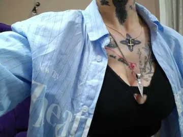 Bongacams Free Porn Cam of KennysXX