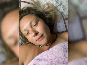 Bongacams Watch Live Sex Cams of NERVOMOTINA