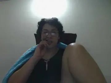 Bongacams Sex Cam of onlyLuxas23