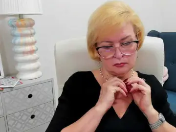 Bongacams Free Porn Cam of LunaFantasy