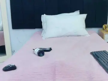 Bongacams Live Sex Cam of naughtyyindiann