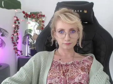 Bongacams Live Sex of CinderellaMoon