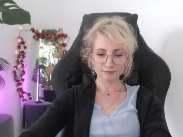 Bongacams Adult Webcam of CinderellaMoon