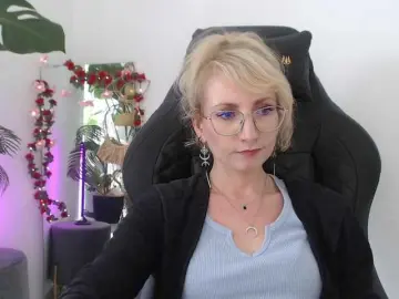 Bongacams Free Live Porn of CinderellaMoon
