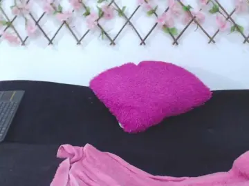 Bongacams Live Sex Cam of tiffany-gomez9