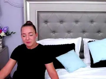 Bongacams Adult Webcam of LauraSnow