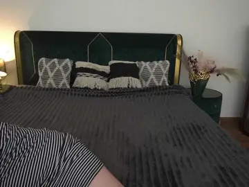 Bongacams Live Sex Cam of MagikPeachh