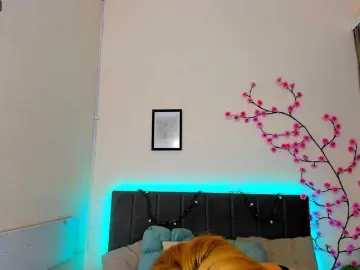 Bongacams Best Webcam of DellaRowwe