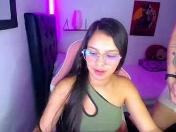 Bongacams Watch Live Sex Cams of room-kitty