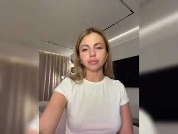 Bongacams Nude Webcam of Nataliecroys