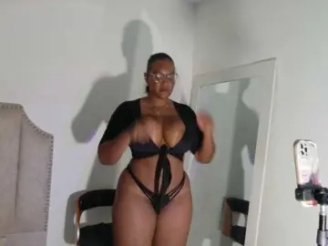 Bongacams Free Live Porn of LiraRusso1