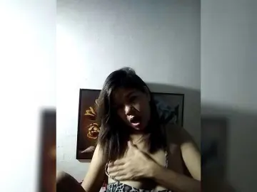 Bongacams Free Porn Cam of Horny4s3x