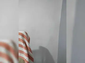 Bongacams Live Sex Cam of candicelovee