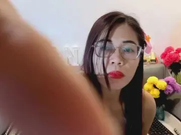 Bongacams Free Porn Cam of candicelovee
