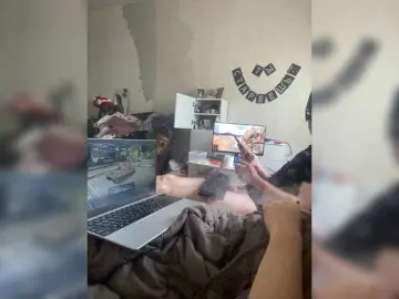 Bongacams Free Live Porn of VS903