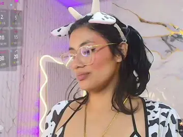 Bongacams Free Porn Cam of PEACHY-TAY