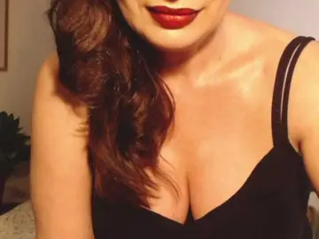 Bongacams Watch Live Sex Cams of ellaine