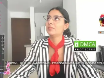 Bongacams Free Live Porn of kylieloved22