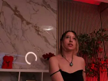 Bongacams Watch Live Sex Cams of TheaOrre