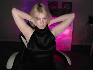Bongacams Private Sex Chat of KissMeSlow-