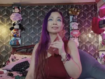 Bongacams Watch Live Sex Cams of YummyMeily
