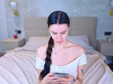 Bongacams Live Sex Cam of SnowWhiteee