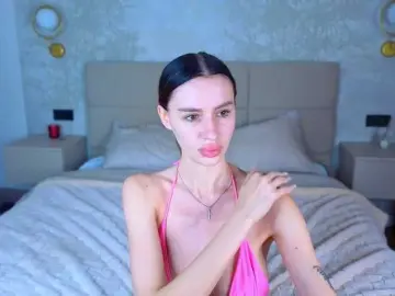 Bongacams Nude Webcam of SnowWhiteee