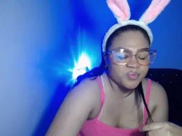 Bongacams Watch Live Sex Cams of 2moonsfulloflove