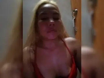 Bongacams Live Sex Cam of Pempemliciouss