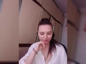 Bongacams Watch Live Sex Cams of Mira-5a