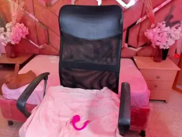 Bongacams Nude Webcam of mysticdolll