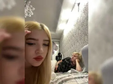 Bongacams Watch Live Sex Cams of MilanaMike1