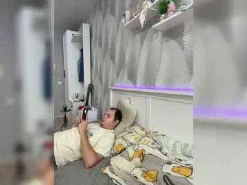 Bongacams Watch Live Sex Cams of Ebiki