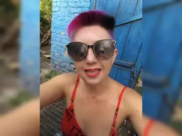 Bongacams Best live sex cam show of BUSINKA-25